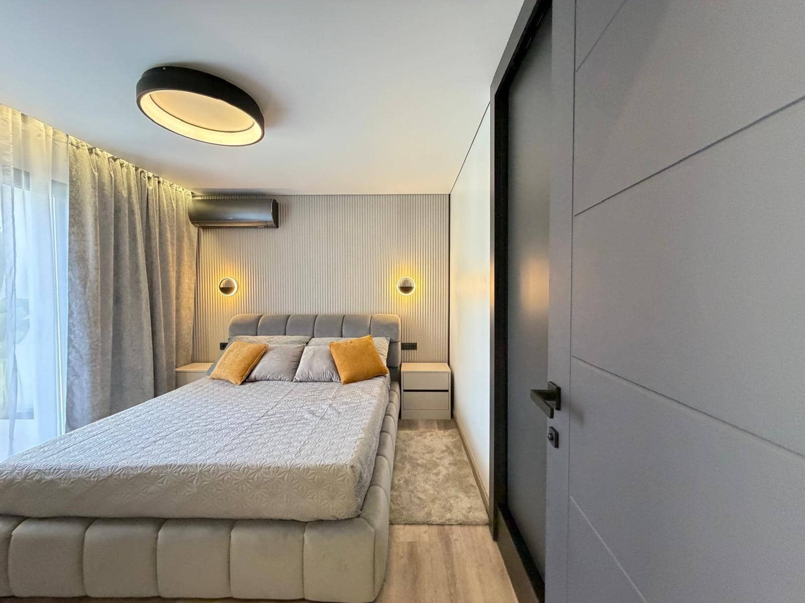 4 sypialnia Willa na sprzedaż w Punta Prima z basenem garażem - 749 000 € (Ref: 10017548)
