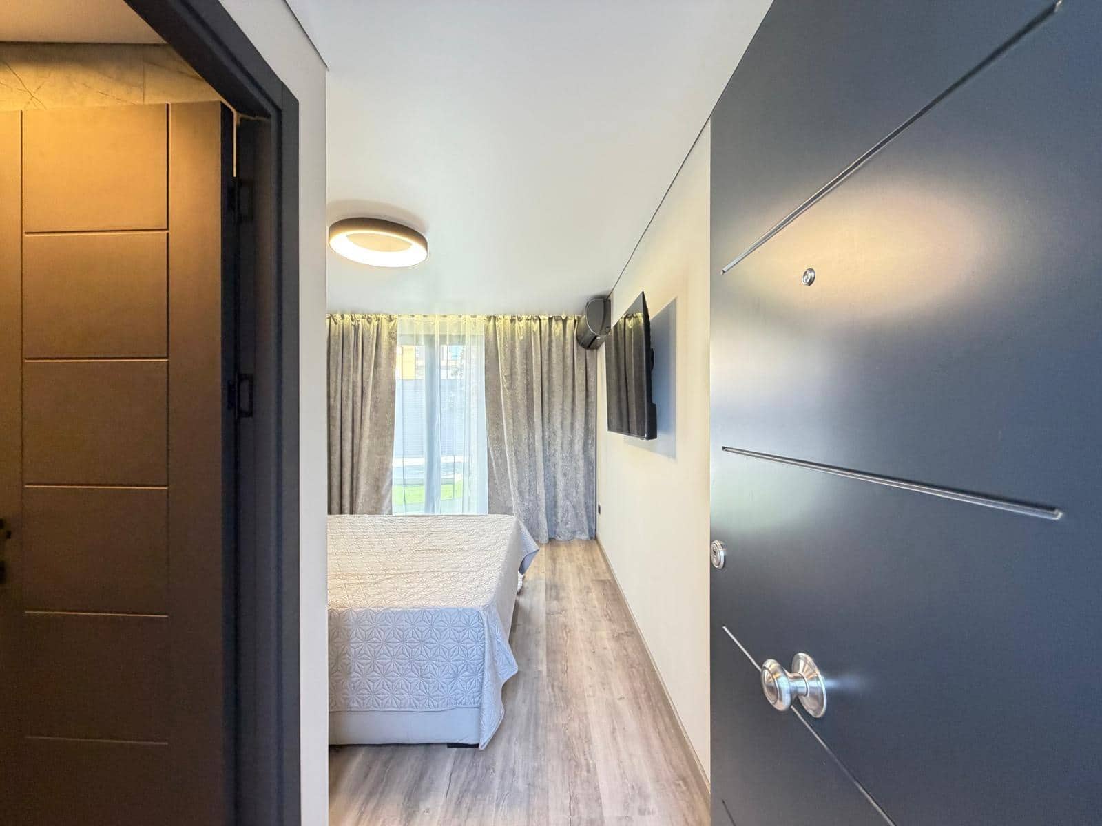 4 sypialnia Willa na sprzedaż w Punta Prima z basenem garażem - 749 000 € (Ref: 10017548)