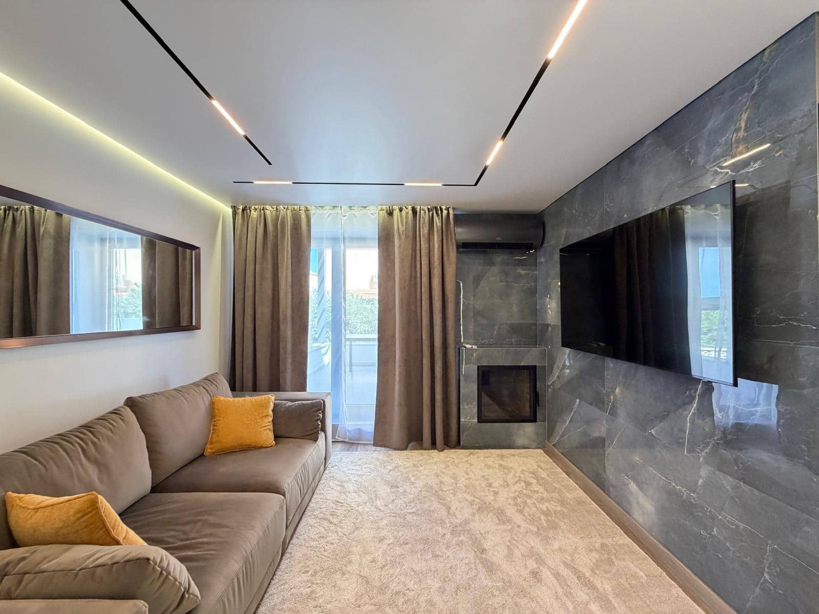 4 sypialnia Willa na sprzedaż w Punta Prima z basenem garażem - 749 000 € (Ref: 10017548)