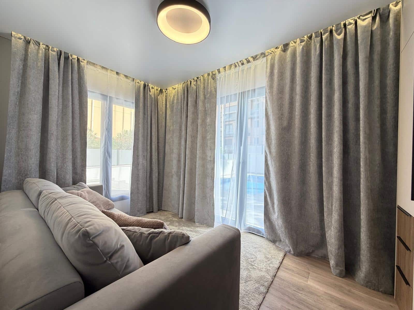 4 sypialnia Willa na sprzedaż w Punta Prima z basenem garażem - 749 000 € (Ref: 10017548)