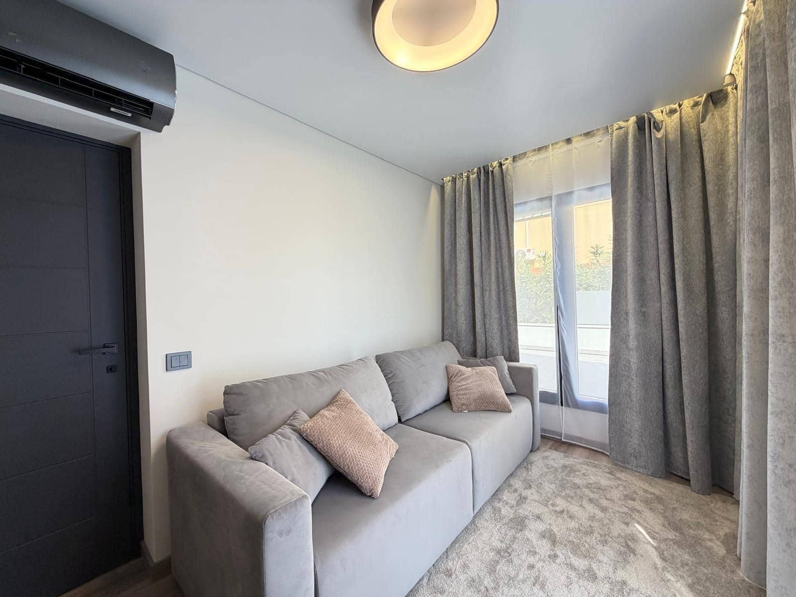 4 sypialnia Willa na sprzedaż w Punta Prima z basenem garażem - 749 000 € (Ref: 10017548)