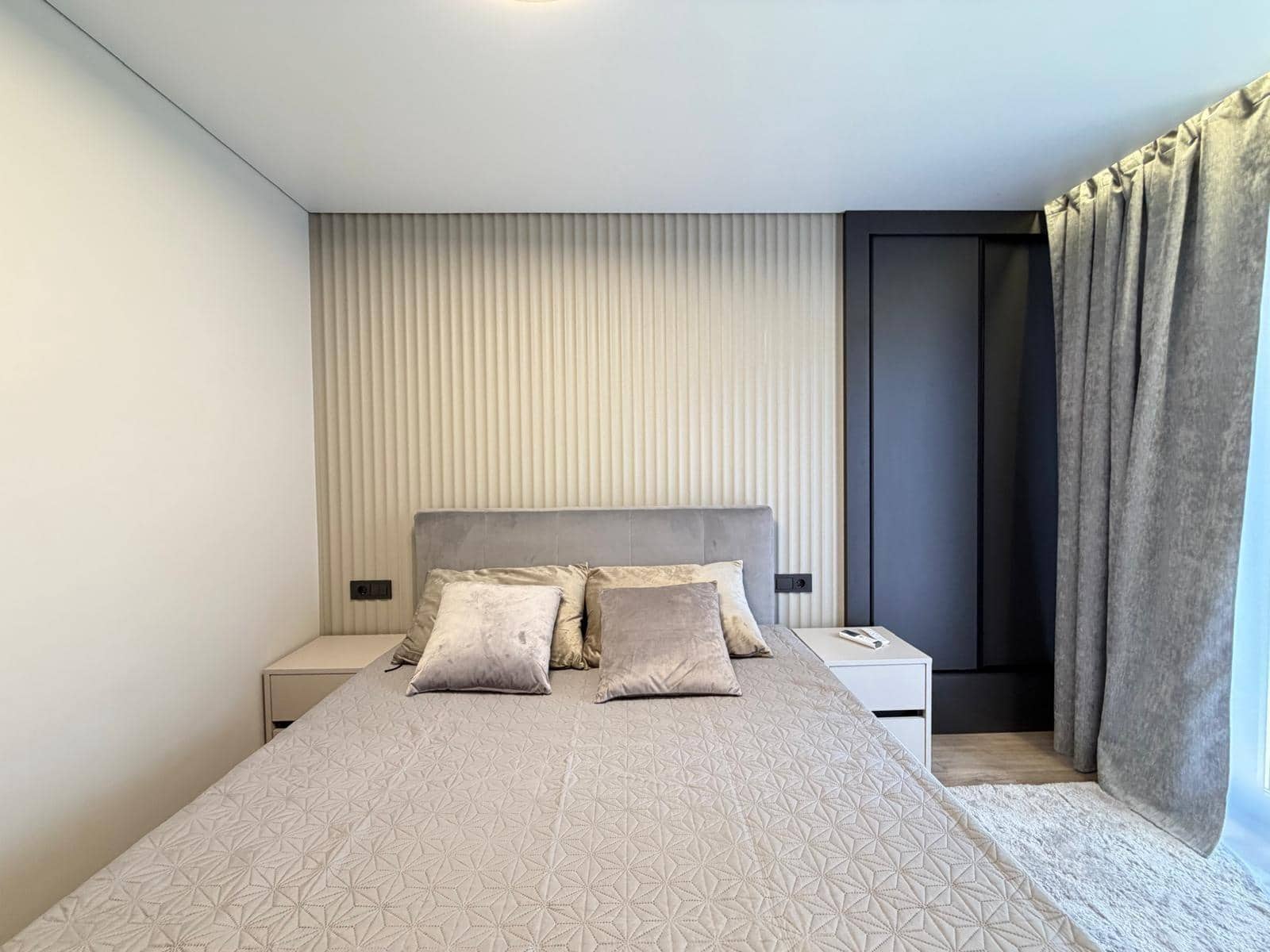 4 sypialnia Willa na sprzedaż w Punta Prima z basenem garażem - 749 000 € (Ref: 10017548)
