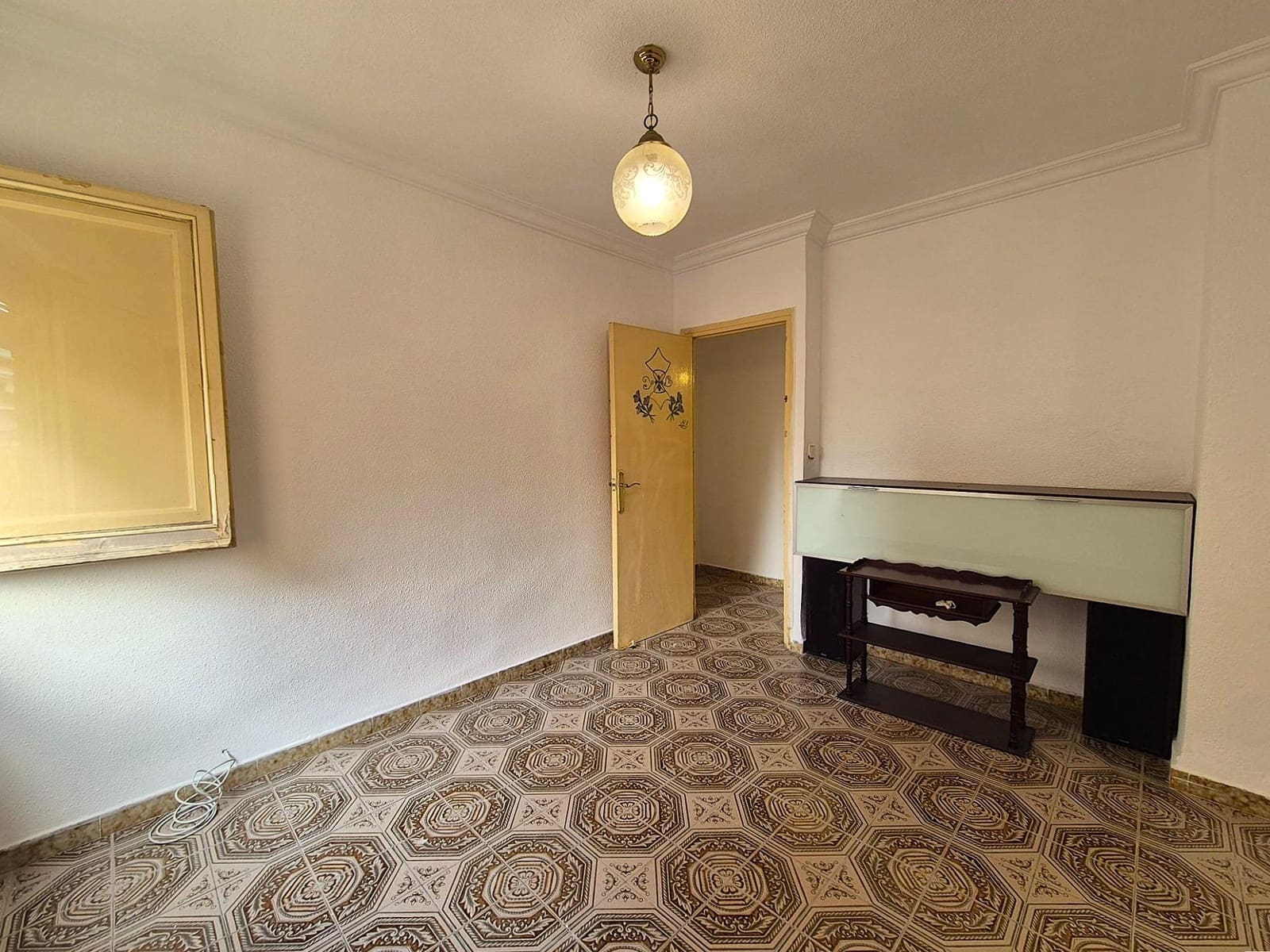 3 soveværelse Lejlighed til salg i Alicante by - € 79.000 (Ref: 10017549)