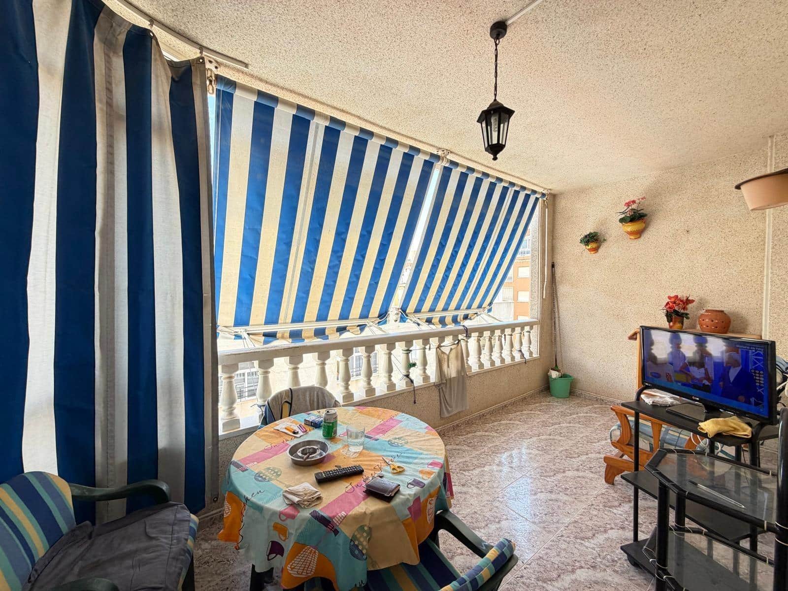 2 soverom Leilighet til salgs i Torrevieja med garasje - € 157 500 (Ref: 10017550)