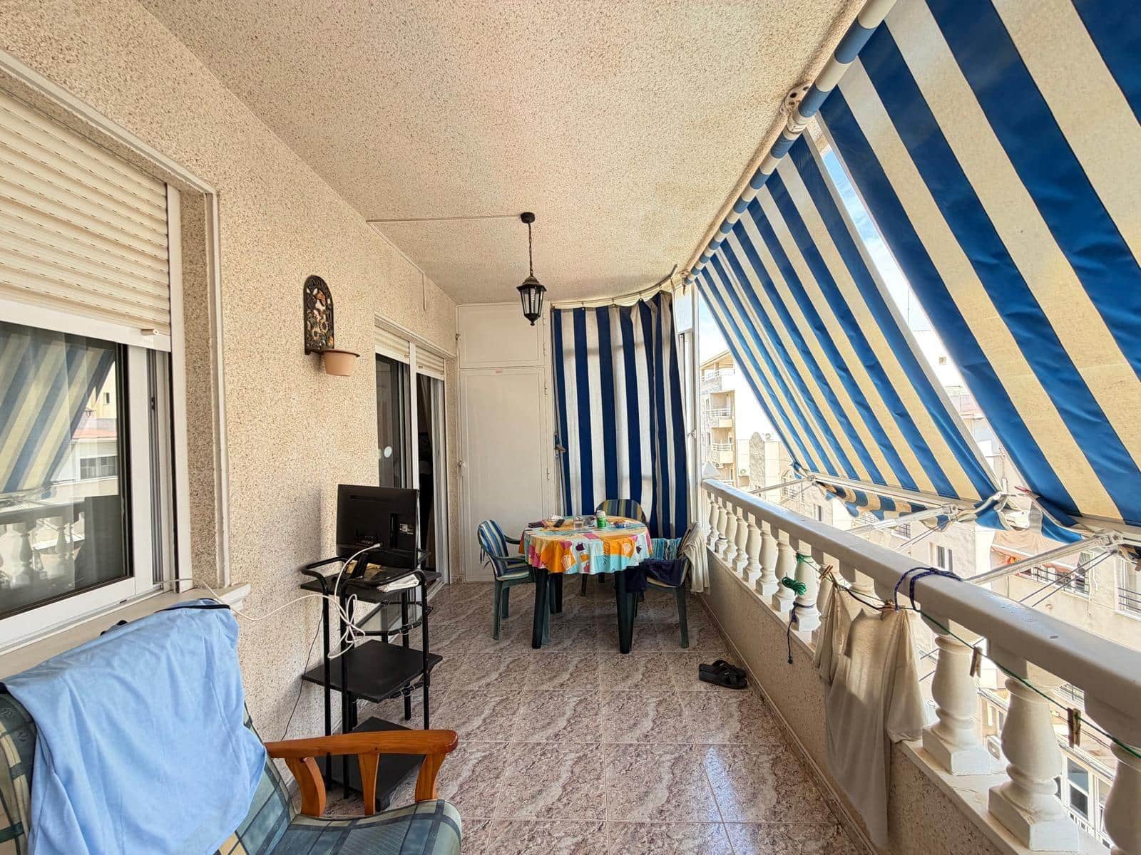 2 soverom Leilighet til salgs i Torrevieja med garasje - € 157 500 (Ref: 10017550)