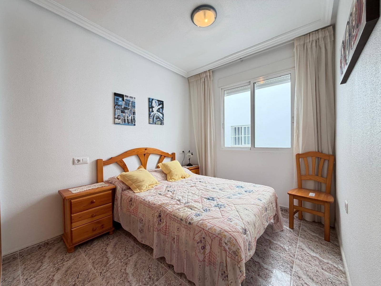 2 soverom Leilighet til salgs i Torrevieja med garasje - € 157 500 (Ref: 10017550)