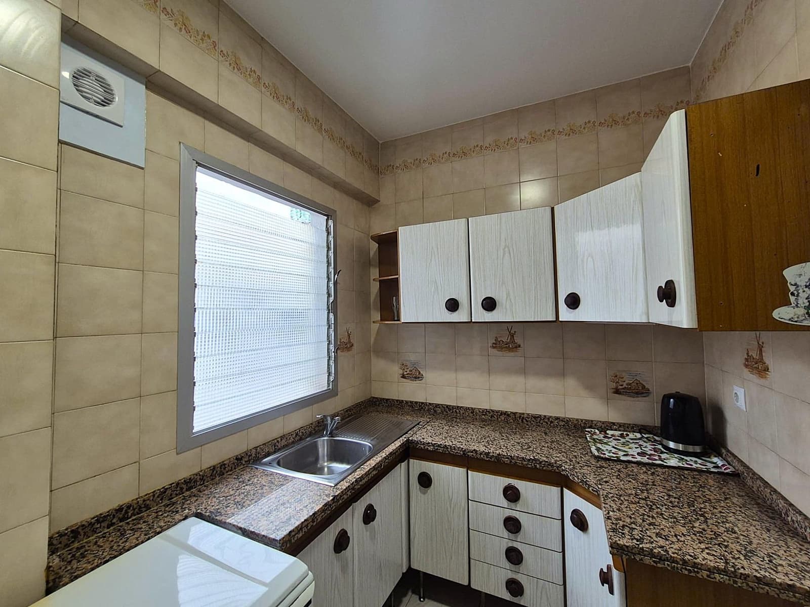 3 quarto Apartamento para venda em Alicante cidade - 160 000 € (Ref: 10018556)