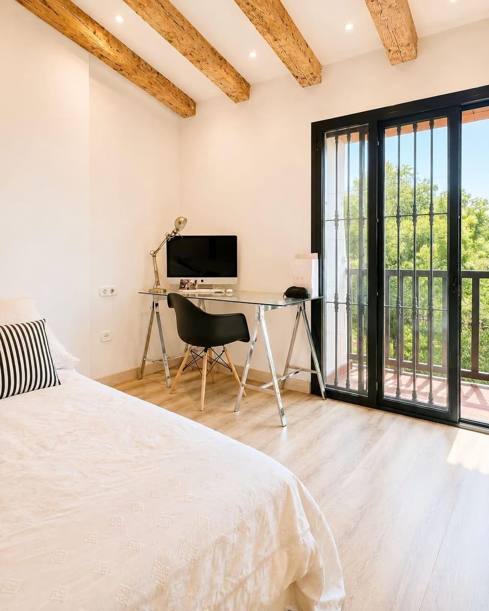 3 soveværelse Rækkehus til leje i San Juan de Alicante / Sant Joan d'Alacant med swimmingpool garage - € 2.300 (Ref: 10022509)