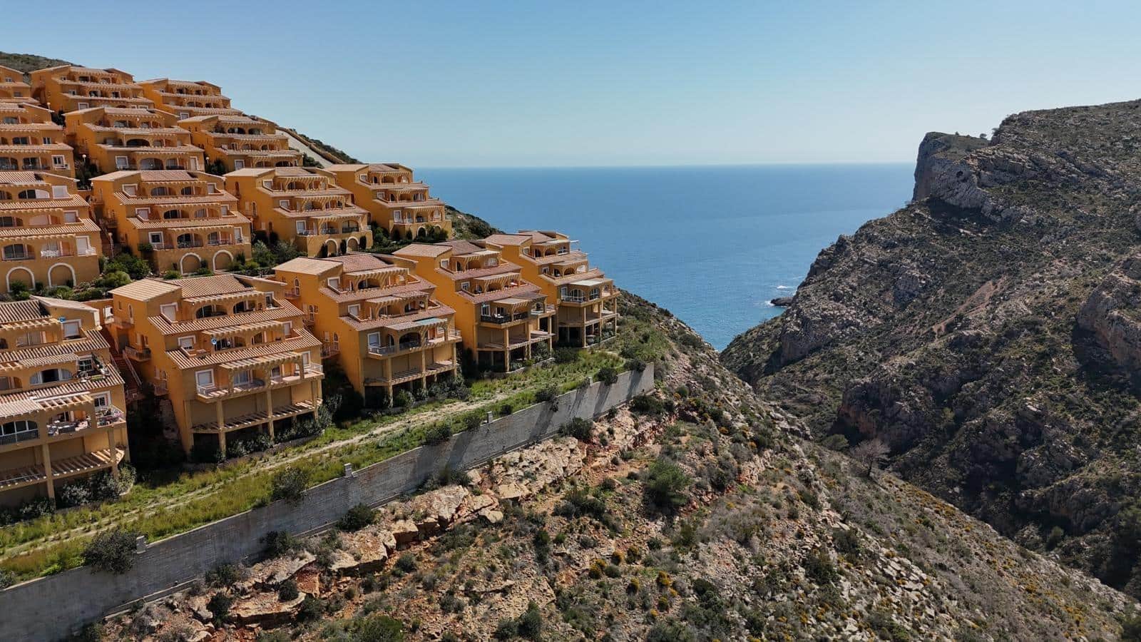 2 chambre Appartement à vendre à Cumbre del Sol avec piscine garage - 190 000 € (Ref: 10022512)