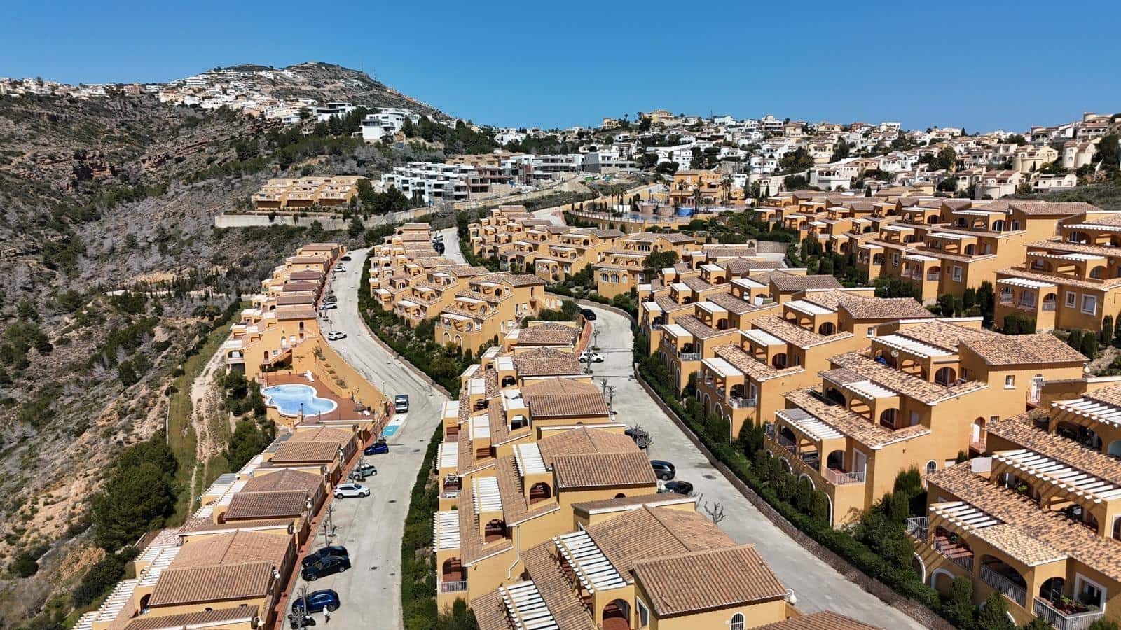2 chambre Appartement à vendre à Cumbre del Sol avec piscine garage - 190 000 € (Ref: 10022512)