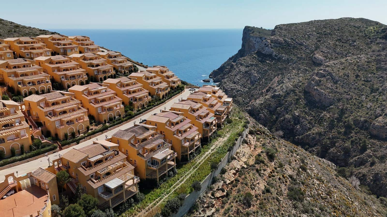 2 chambre Appartement à vendre à Cumbre del Sol avec piscine garage - 190 000 € (Ref: 10022512)