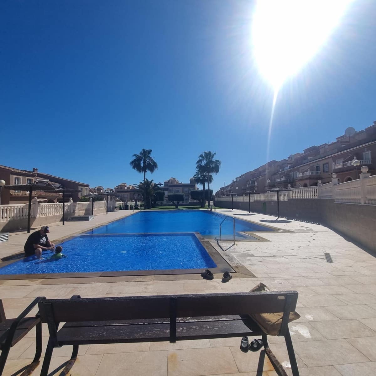 3 quarto Moradia em Banda para arrendar em Gran Alacant com piscina - 1 200 € (Ref: 10024194)