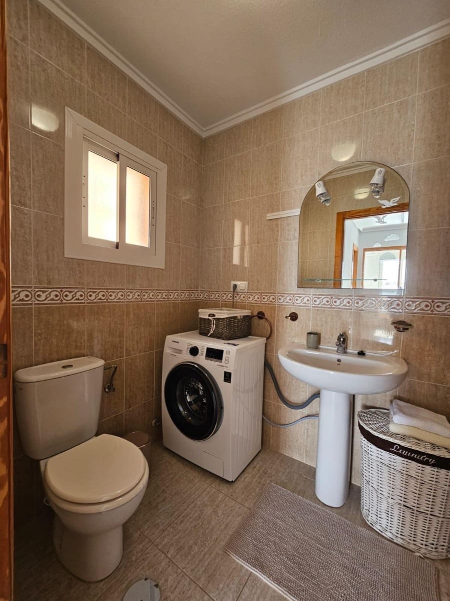 3 quarto Moradia em Banda para arrendar em Gran Alacant com piscina - 1 200 € (Ref: 10024194)