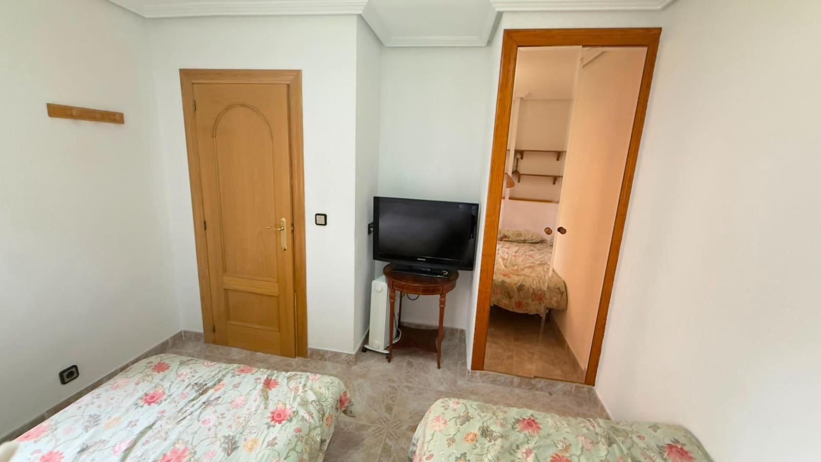 3 quarto Apartamento para arrendar em Alicante cidade com piscina - 1 150 € (Ref: 10025653)