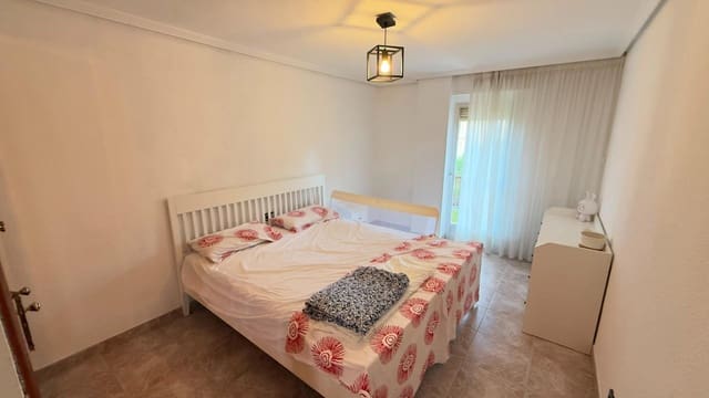 3 quarto Apartamento para arrendar em Alipark, Alicante cidade - 1 150 € (Ref: 10025653)