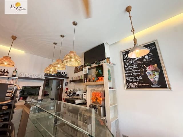 Commercial for sale in Mestalla, Valencia city - € 160,000 (Ref: 10025654)
