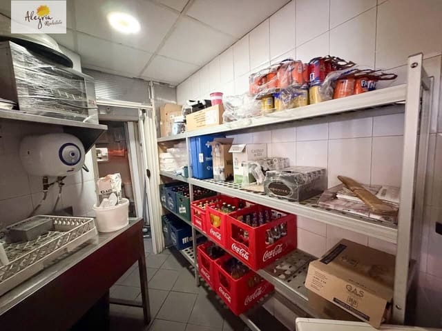 Commercial for sale in Mestalla, Valencia city - € 160,000 (Ref: 10025654)