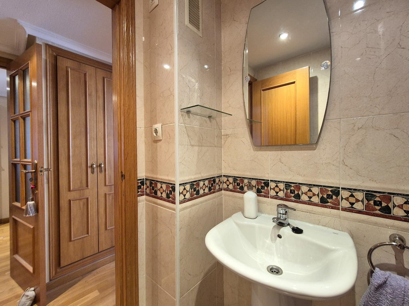 2 slaapkamer Flat te koop in Alicante stad met zwembad garage - € 359.000 (Ref: 10025656)