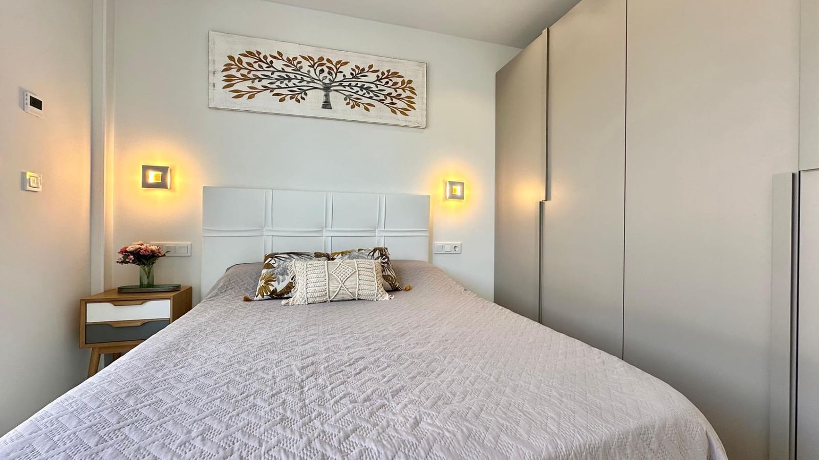 3 soverom Villa til leie i Finestrat med svømmebasseng garasje - € 3 500 (Ref: 10025658)