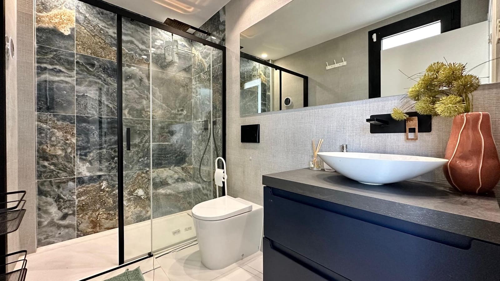 3 soverom Villa til leie i Finestrat med svømmebasseng garasje - € 3 500 (Ref: 10025658)