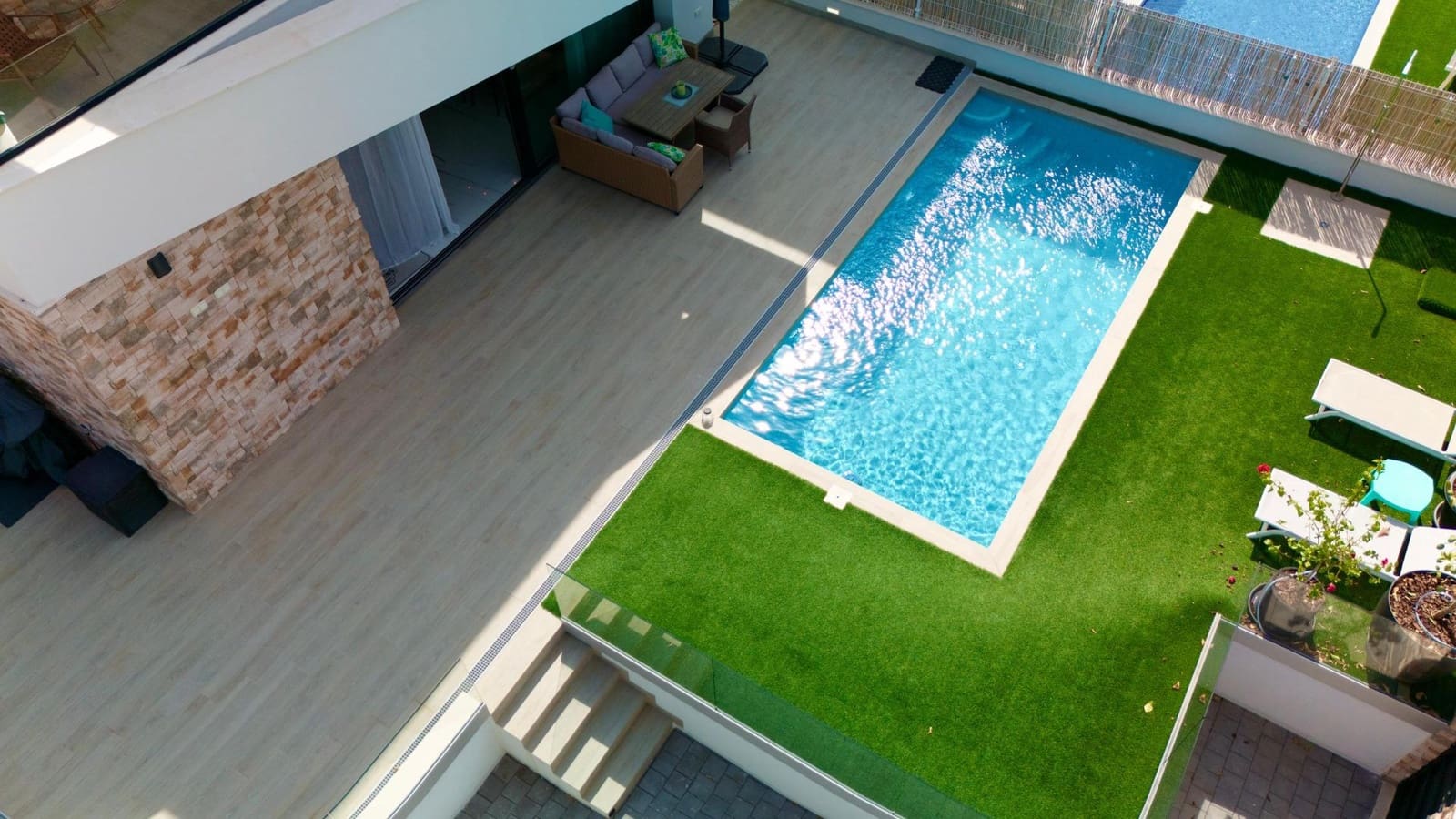 3 soverom Villa til leie i Finestrat med svømmebasseng garasje - € 3 500 (Ref: 10025658)