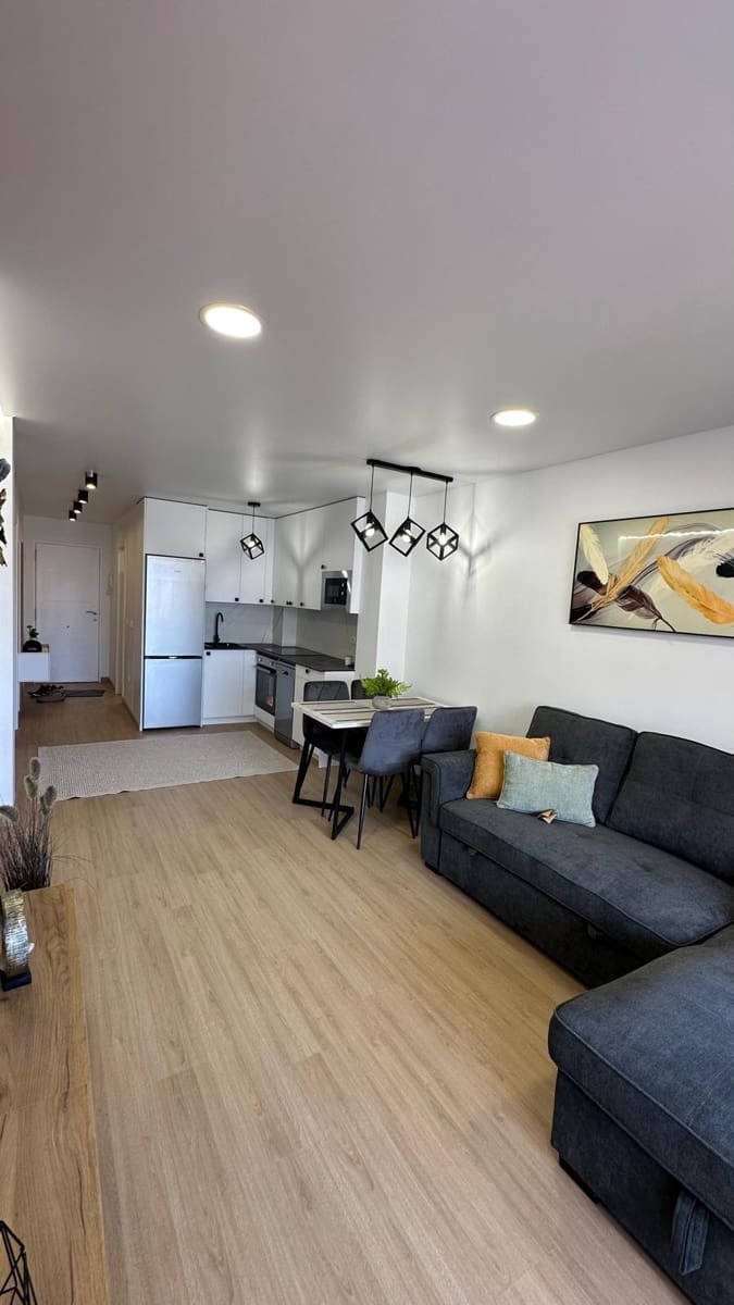 1 chambre Appartement à vendre à Torrevieja - 155 000 € (Ref: 10027355)