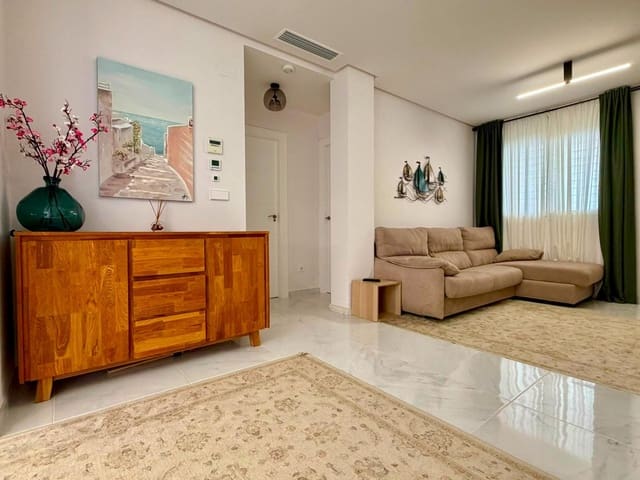 2 bedroom Apartment for sale in Aguas Nuevas, Torrevieja with pool garage - € 249,000 (Ref: 10027359)