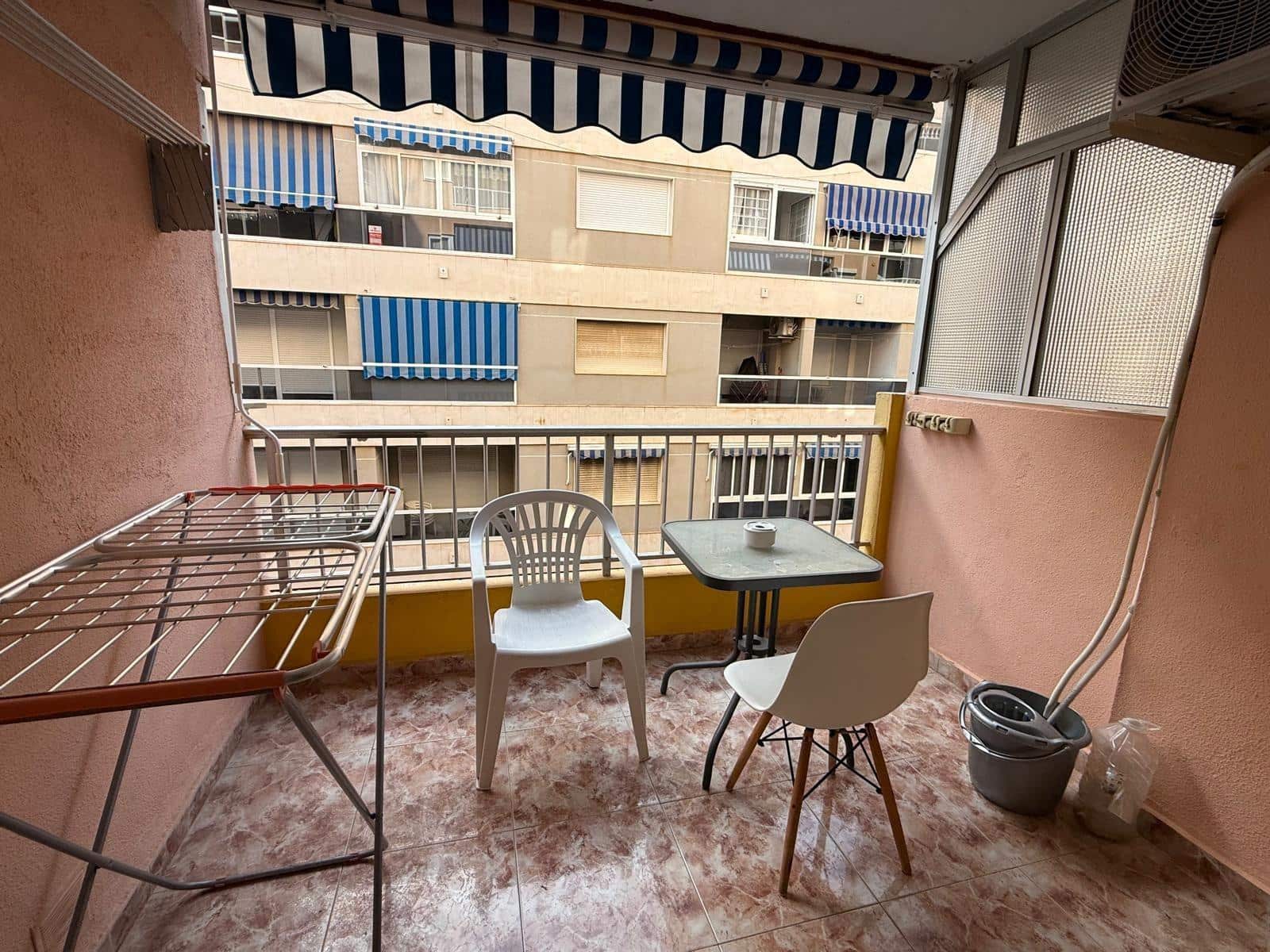2 soverom Leilighet til salgs i Torrevieja - € 159 900 (Ref: 10027360)