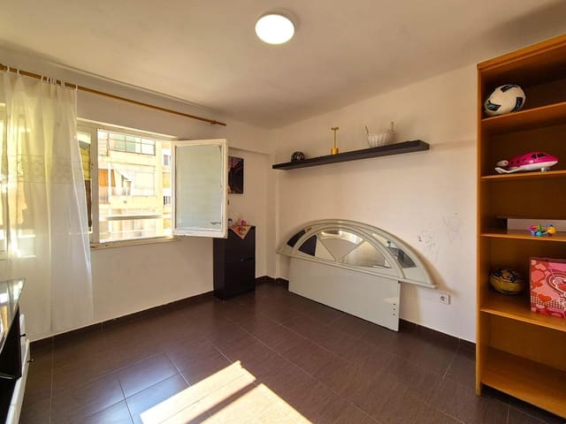3 sovrum Lägenhet till salu i Colonia Requena, Alicante stad - 84 000 € (Ref: 10027361)