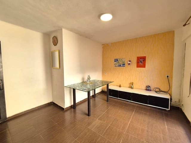 3 sovrum Lägenhet till salu i Colonia Requena, Alicante stad - 84 000 € (Ref: 10027361)