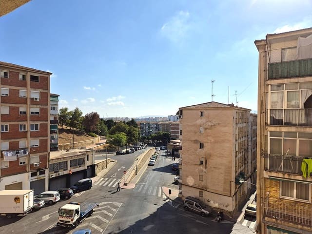 3 sovrum Lägenhet till salu i Colonia Requena, Alicante stad - 84 000 € (Ref: 10027361)