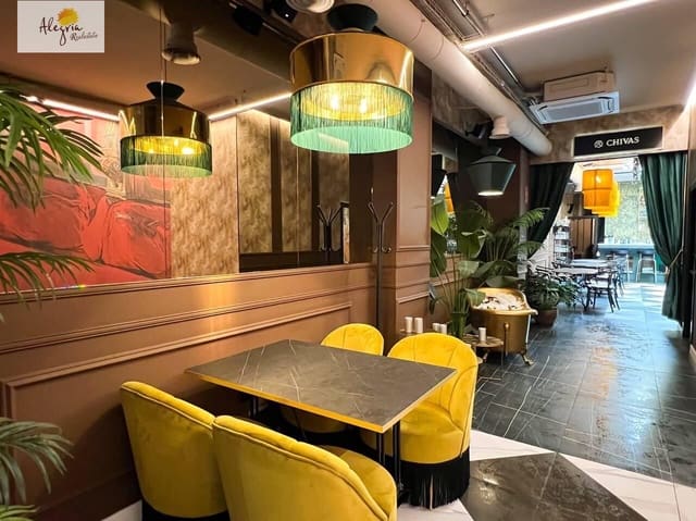 Entreprise à louer à Cami Fondo, Valence ville - 7 000 € (Ref: 10034017)