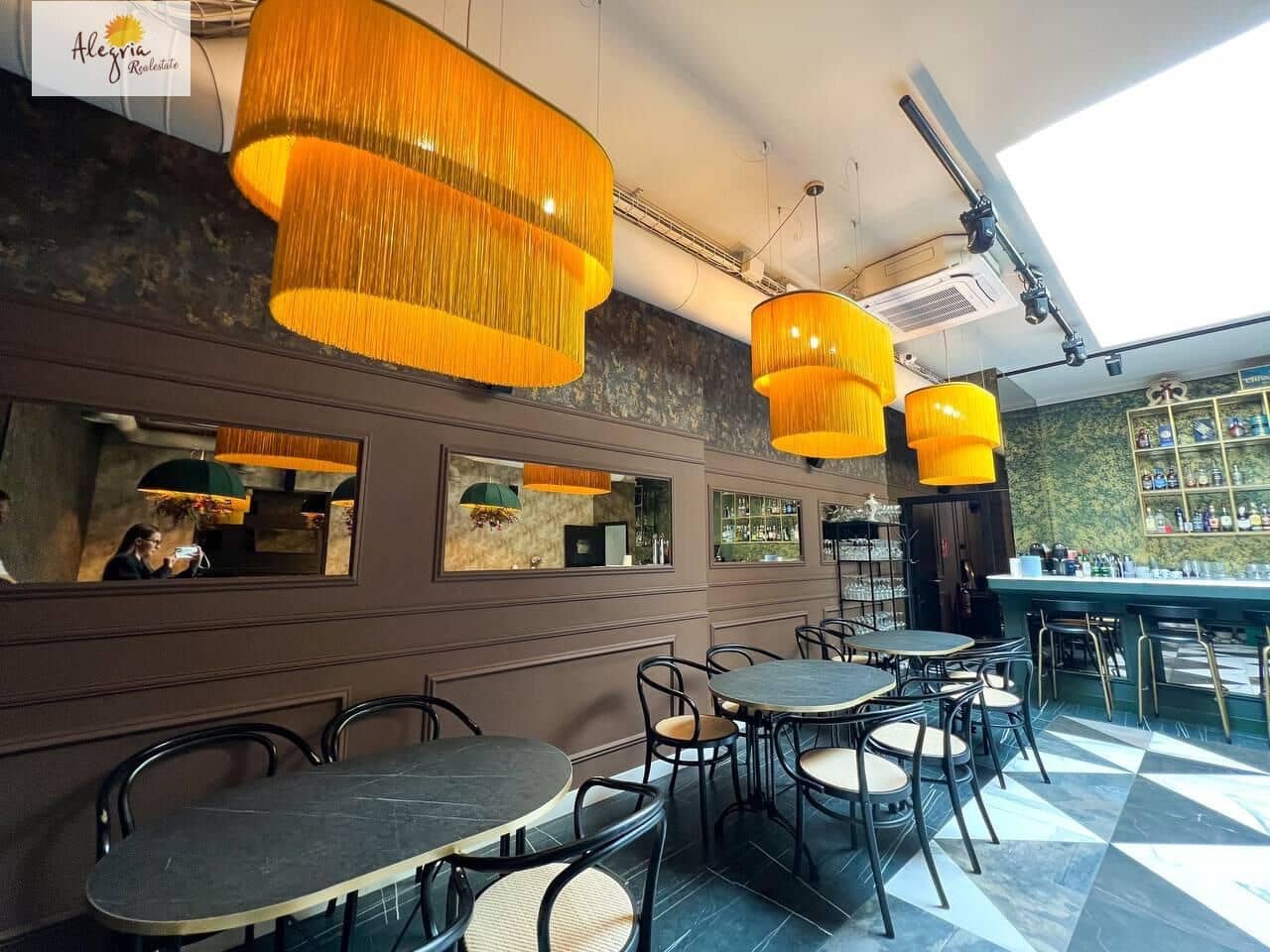 Yritys vuokrattavana paikassa Valencia kaupunki - 7 000 € (Ref: 10034017)