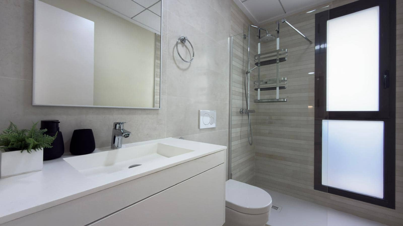 Apartamento de 3 habitaciones en Finestrat en alquiler con piscina garaje - 2.500 € (Ref: 10035422)
