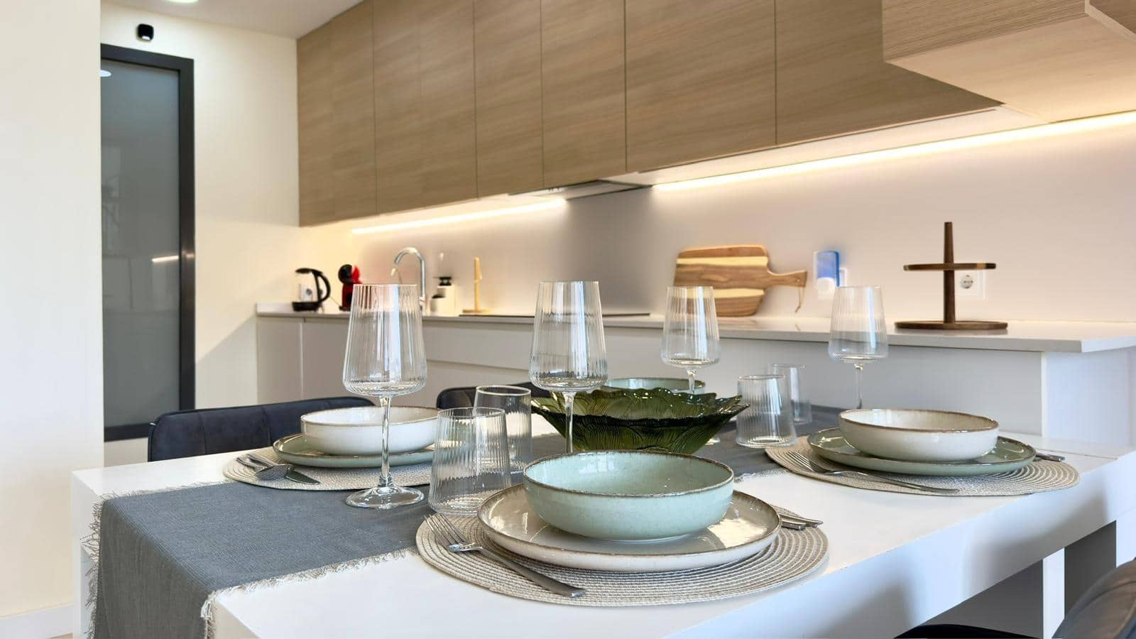 Apartamento de 3 habitaciones en Finestrat en alquiler con piscina garaje - 2.500 € (Ref: 10035422)