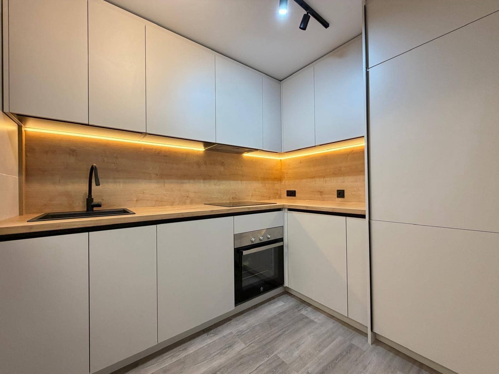 2 Zimmer Reihenhaus zu verkaufen in Torrevieja mit Pool Garage - 249.900 € (Ref: 10035423)