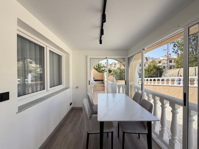 2 Zimmer Reihenhaus zu verkaufen in Miramar - Torre del Moro, Torrevieja mit Pool Garage - 249.900 € (Ref: 10035423)