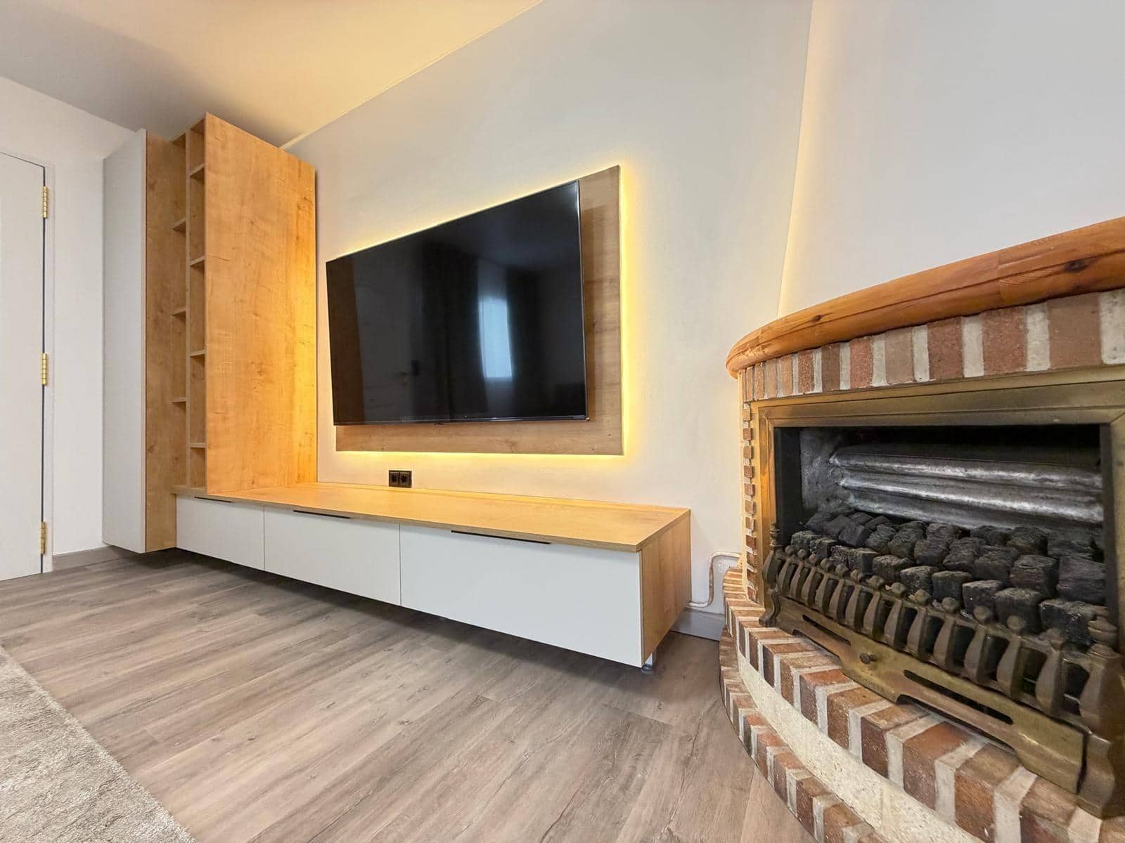 2 Zimmer Reihenhaus zu verkaufen in Torrevieja mit Pool Garage - 249.900 € (Ref: 10035423)