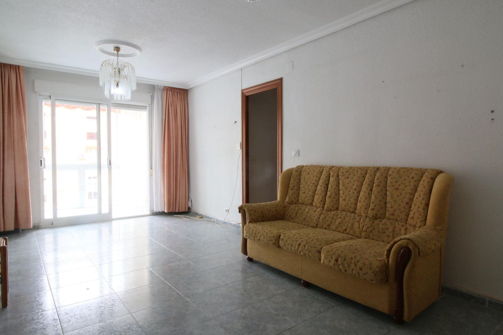 3 chambre Appartement à vendre à Alicante ville avec piscine - 259 000 € (Ref: 10037477)