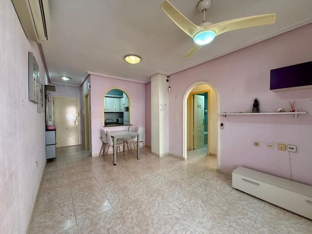 Apartamento de 2 habitaciones en Avenida Habaneras - Curva de Palangre, Torrevieja en venta con piscina - 136.900 € (Ref: 10041163)