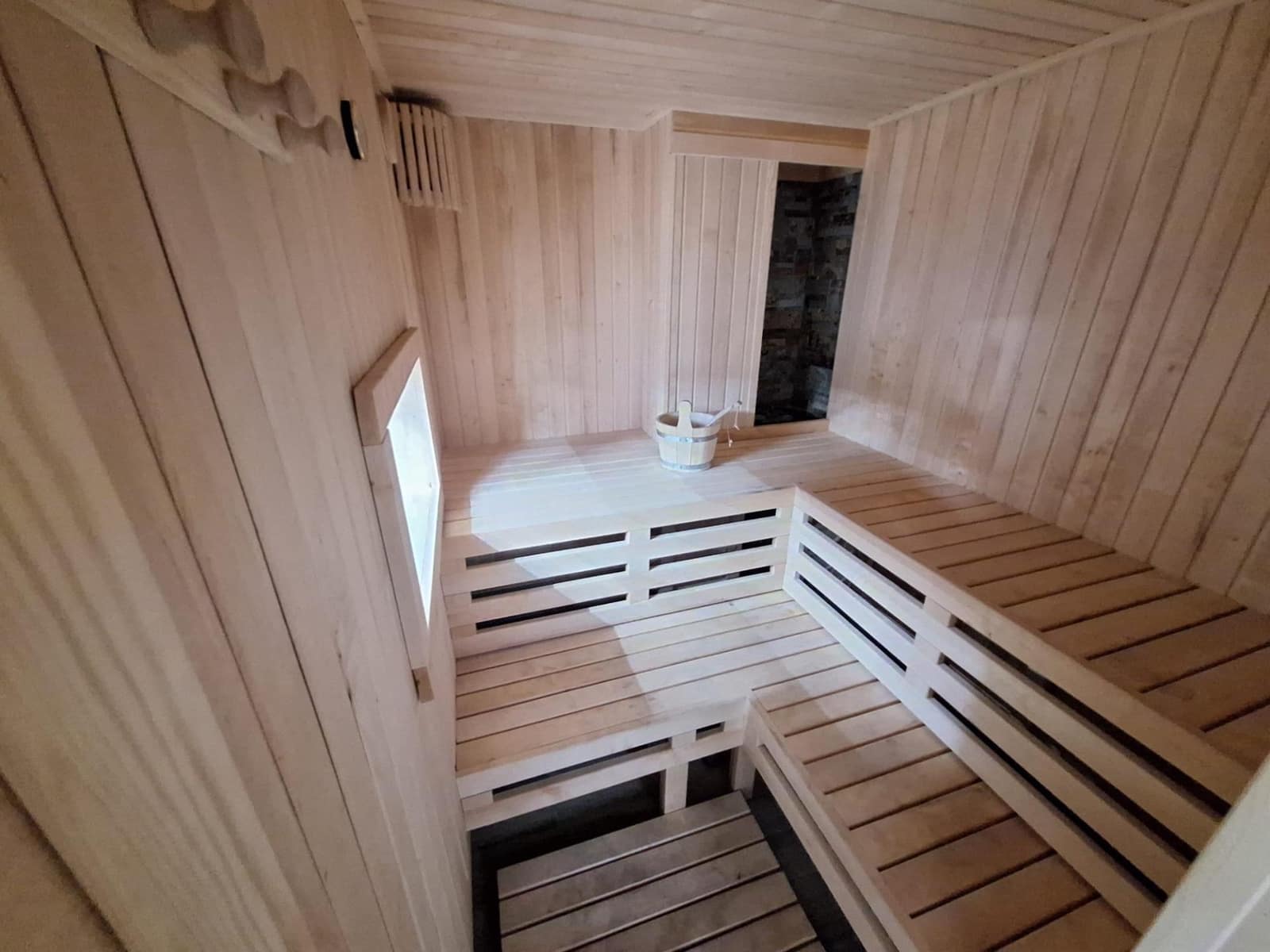 3 sypialnia Apartament do wynajęcia w Torrevieja z basenem garażem - 1 650 € (Ref: 10041164)