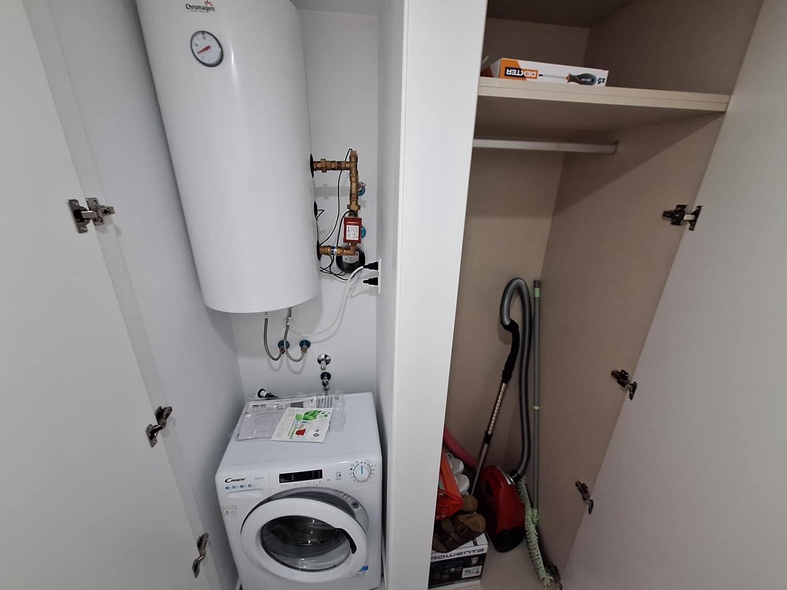 3 sypialnia Apartament do wynajęcia w Torrevieja z basenem garażem - 1 650 € (Ref: 10041164)