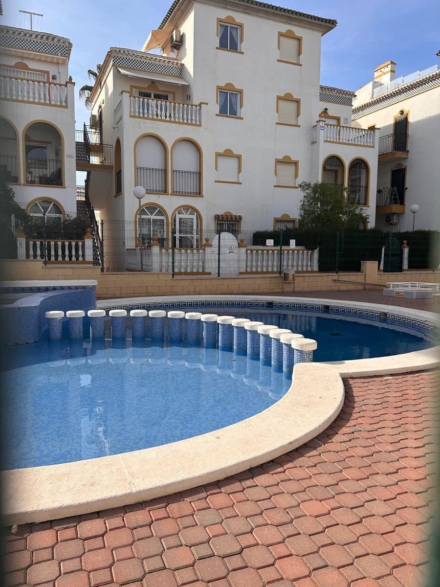 2 bedroom Bungalow for sale in La Mata - € 205,000 (Ref: 10043055)