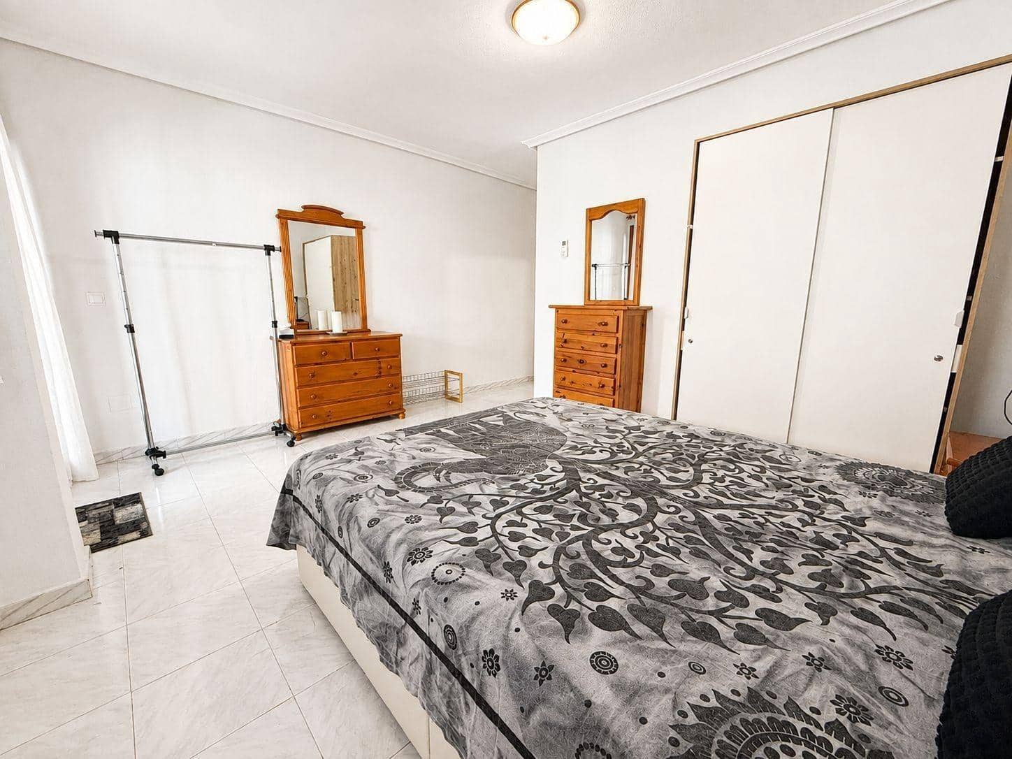 3 chambre Penthouse à vendre à Torrevieja avec piscine garage - 219 900 € (Ref: 10043057)