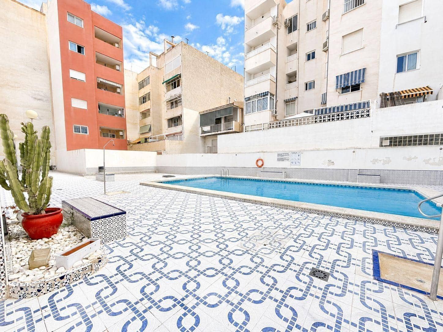 3 chambre Penthouse à vendre à Torrevieja avec piscine garage - 219 900 € (Ref: 10043057)