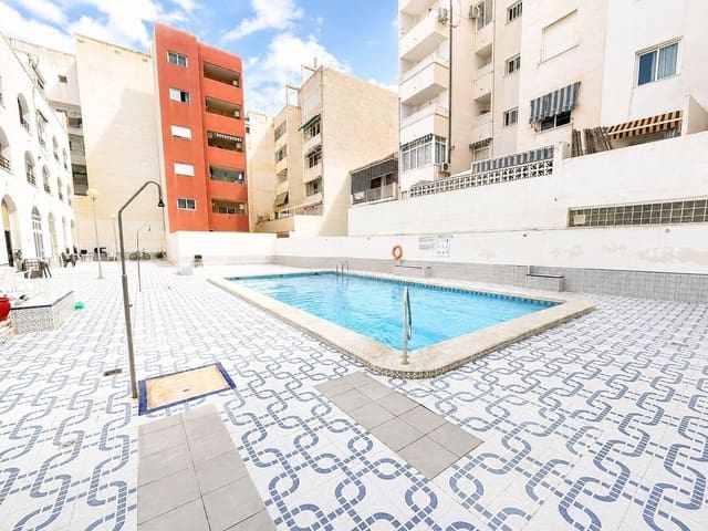 3 chambre Penthouse à vendre à Avenida Habaneras - Curva de Palangre, Torrevieja avec piscine garage - 219 900 € (Ref: 10043057)