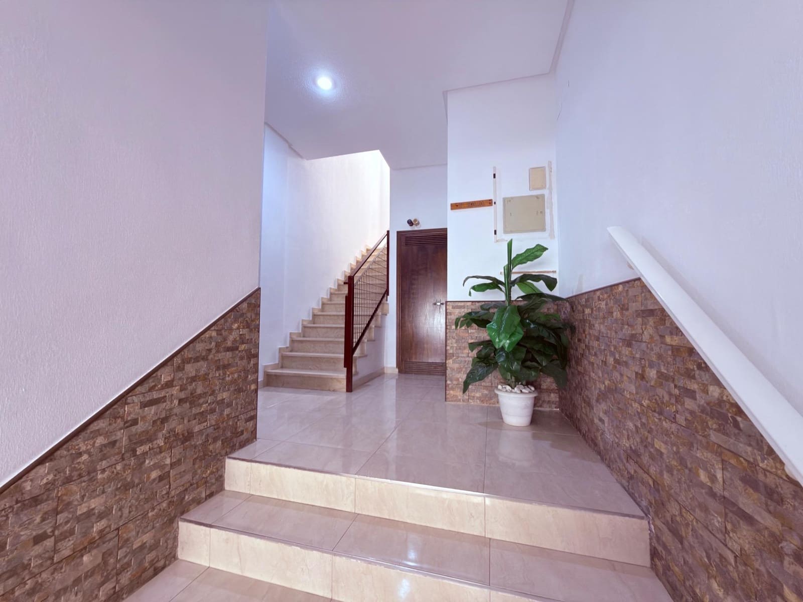 1 chambre Appartement à vendre à Alicante ville - 145 000 € (Ref: 10044847)