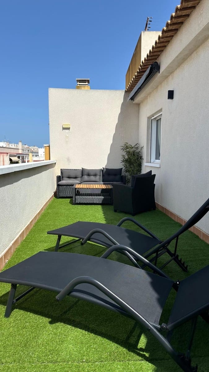 2 sypialnia Penthouse do wynajęcia w Torrevieja - 1 000 € (Ref: 10044848)