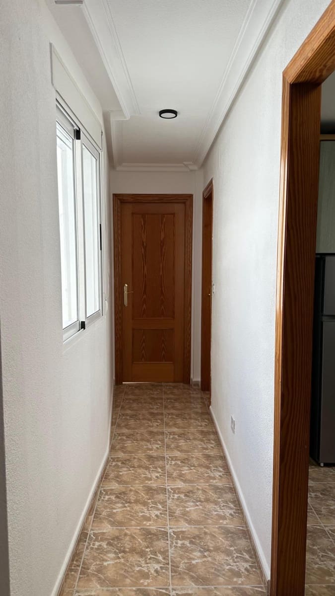 2 sypialnia Penthouse do wynajęcia w Torrevieja - 1 000 € (Ref: 10044848)