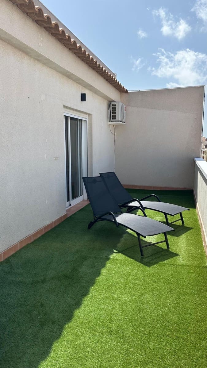2 sypialnia Penthouse do wynajęcia w Torrevieja - 1 000 € (Ref: 10044848)